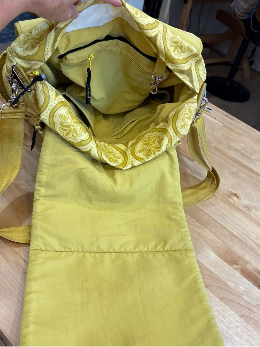 Petunia Pickle Bottom Geometric Shoulder Diaper Bag Yellow/Tan w Pad, Pouch